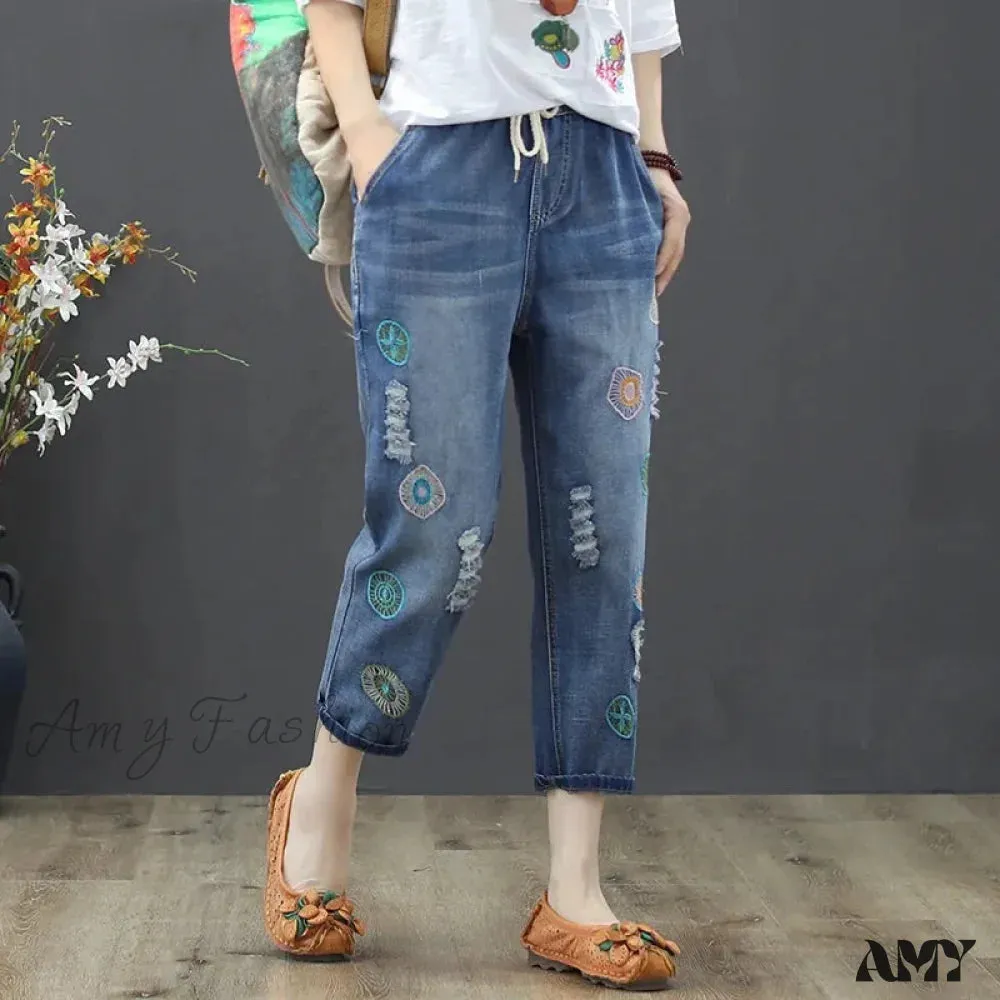 Amy Fashion - Embroidery Ripped Korean Capris Pants