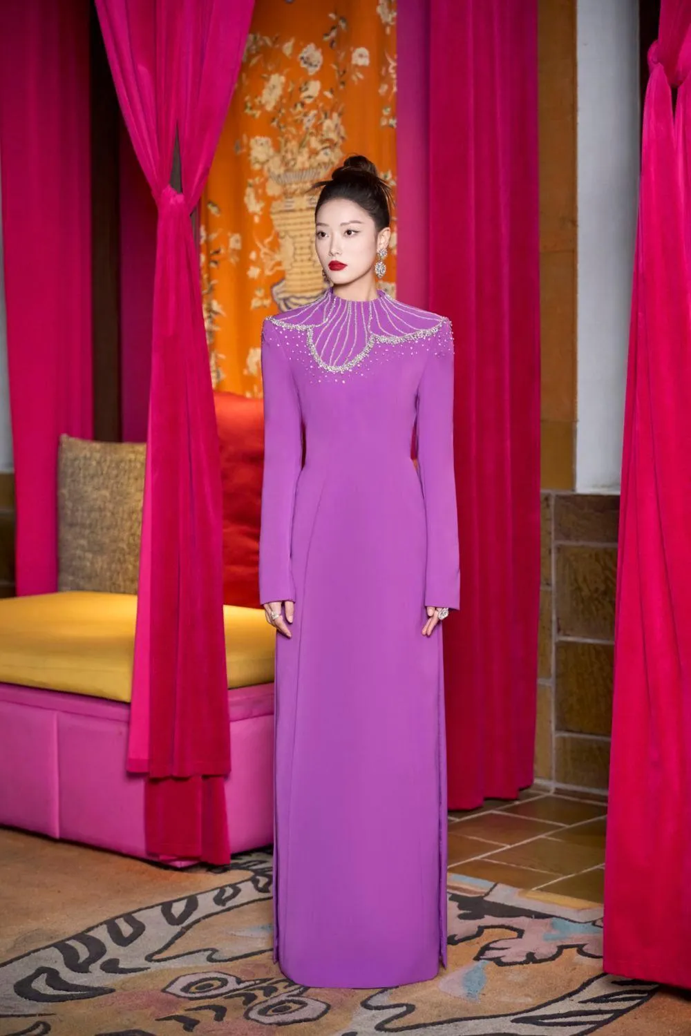 Gracen Sheath High Neck Velvet Satin Floor Length Ao Dai