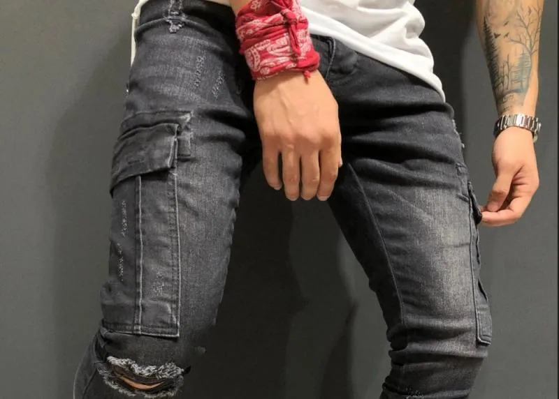 Men's Ripped Jeans With Big Pockets