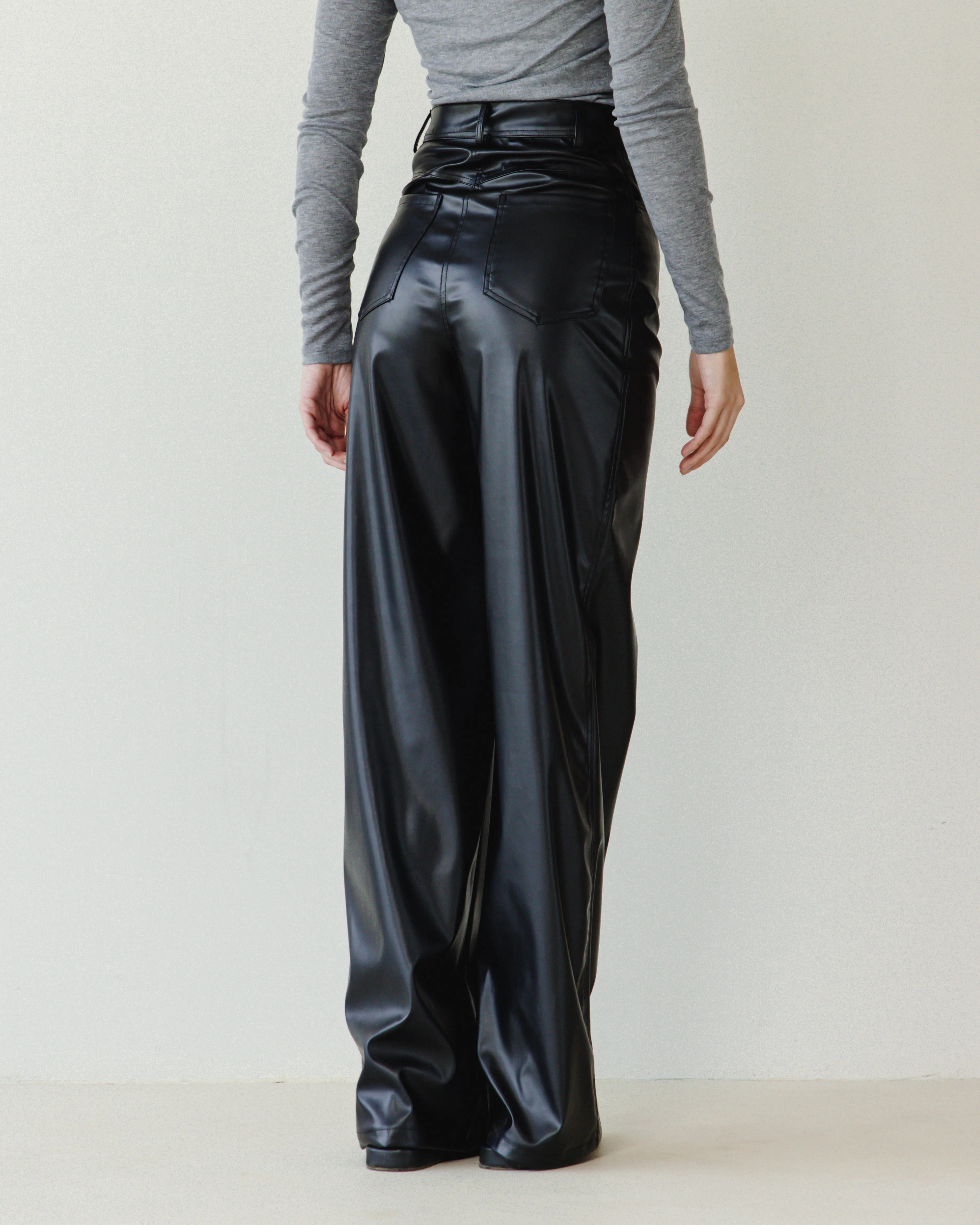 WIDE-LEG FAUX LEATHER PANTS