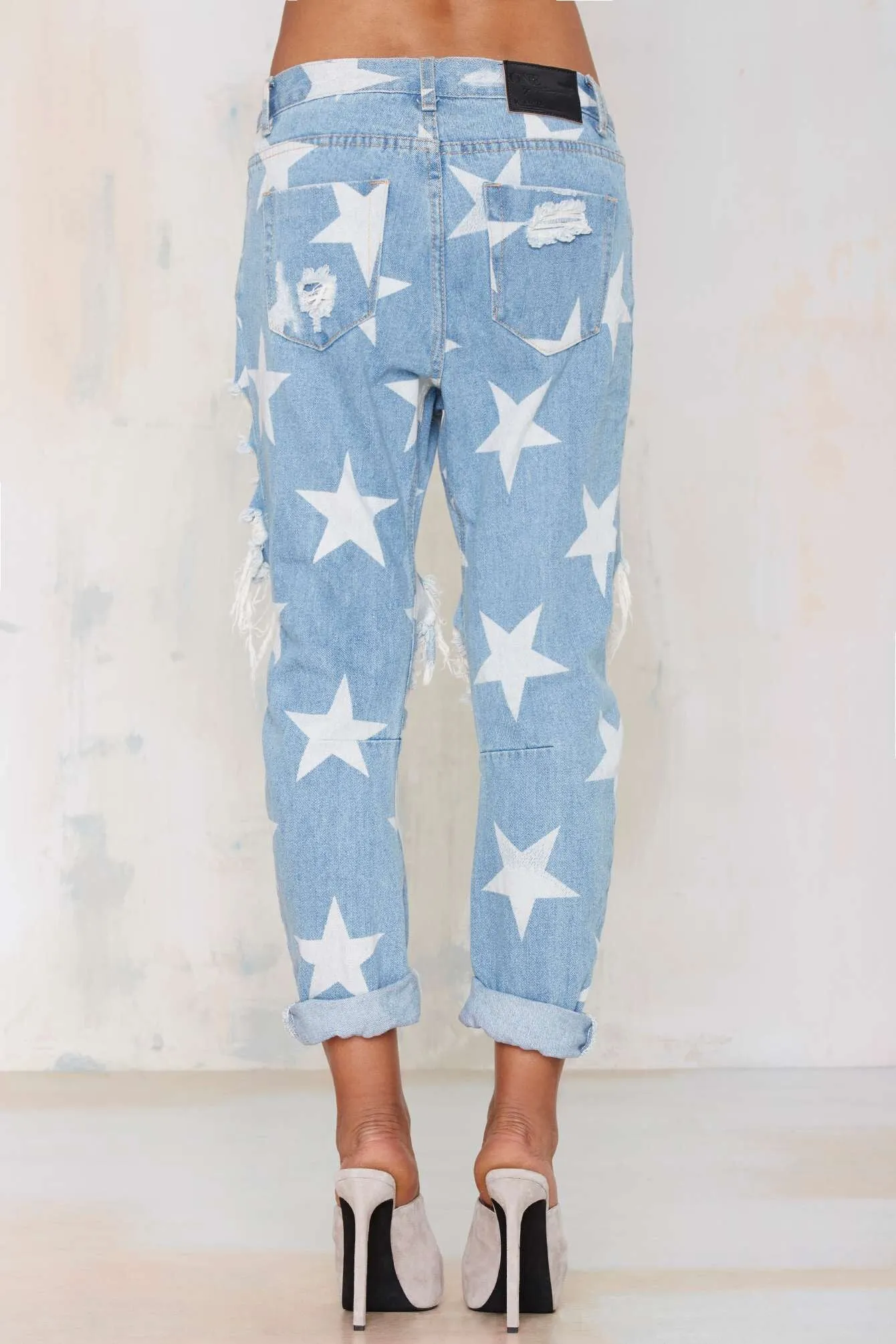 Women's Ripped Boyfriend Jeans With Stars Pattern